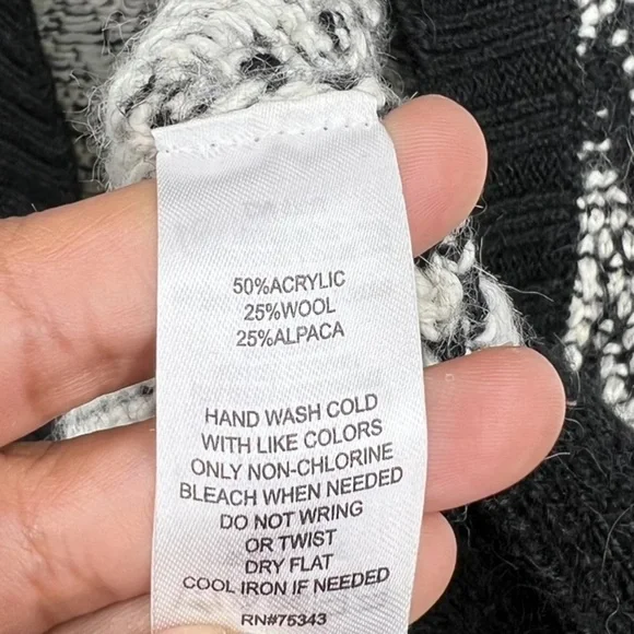 Cynthia Rowley Black Wool Alpaca Blend Cardigan Size Large - Picture 7 of 7